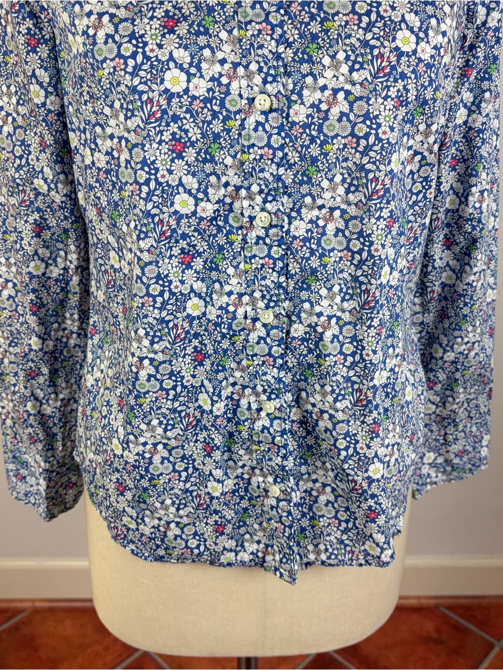 J. Crew Liberty Fabric Poplin Button Front Top - Picture 5 of 8